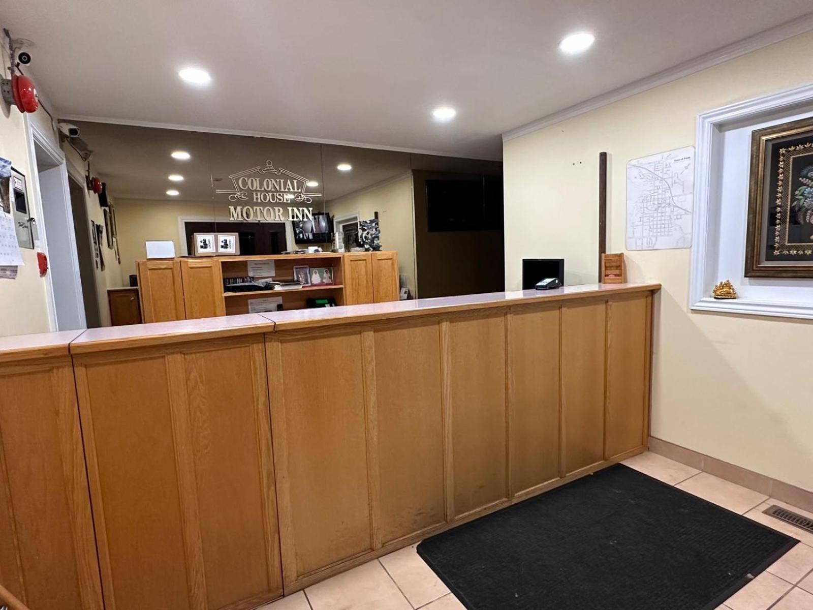 Colonial House Motor Inn 퍼스 외부 사진