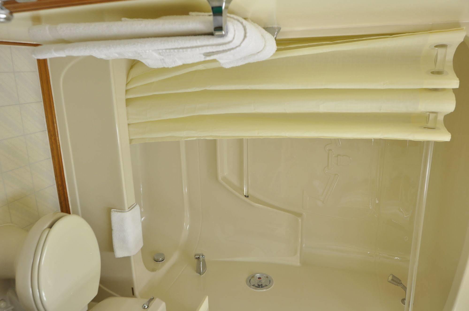 Colonial House Motor Inn 퍼스 외부 사진